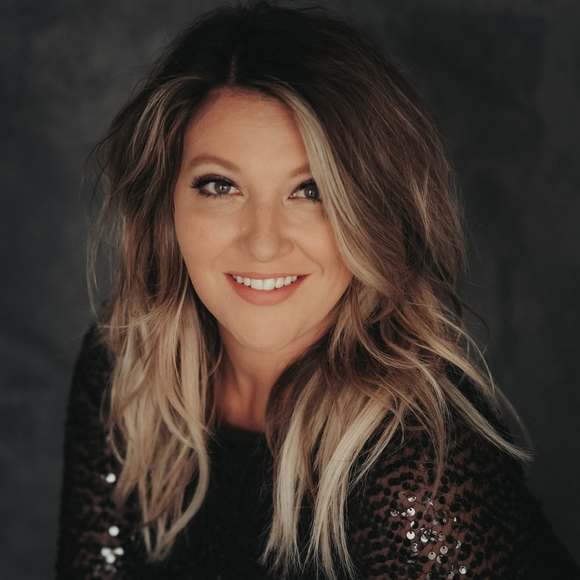 Meet your Posher, Rebecca - Picture 1 of 1